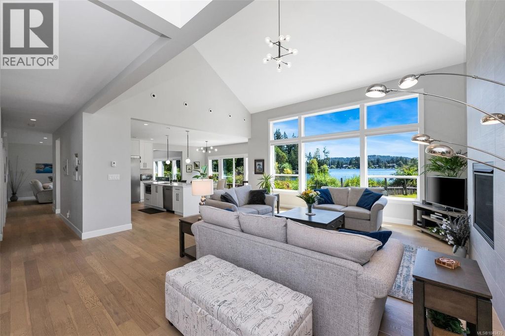 2717 Panda Pl, Langford