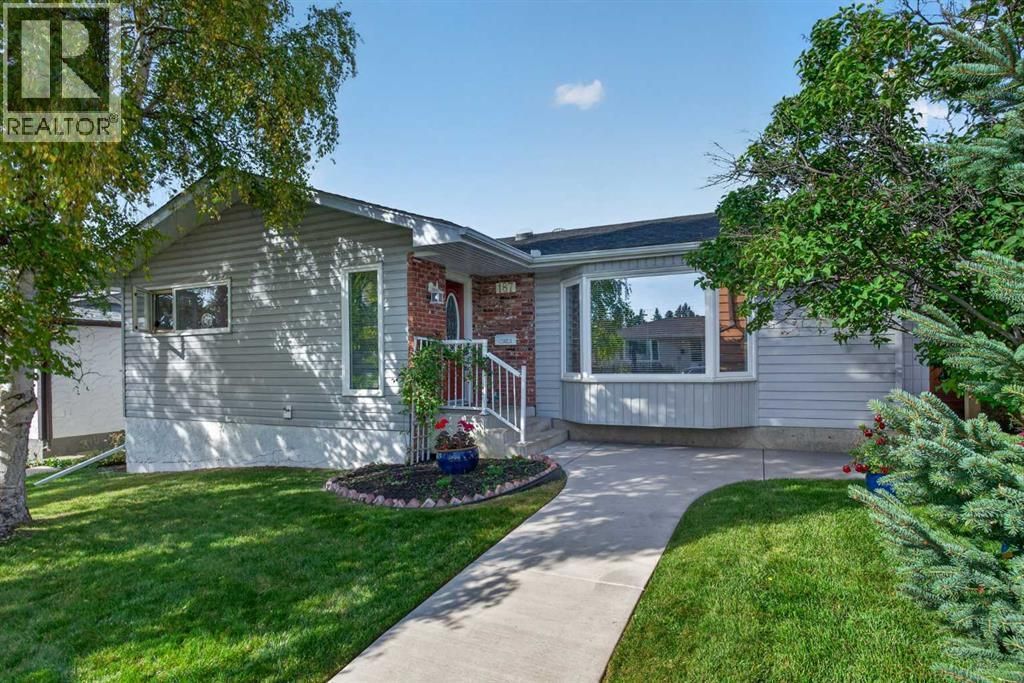 187 Silver Brook Road Nw, Calgary