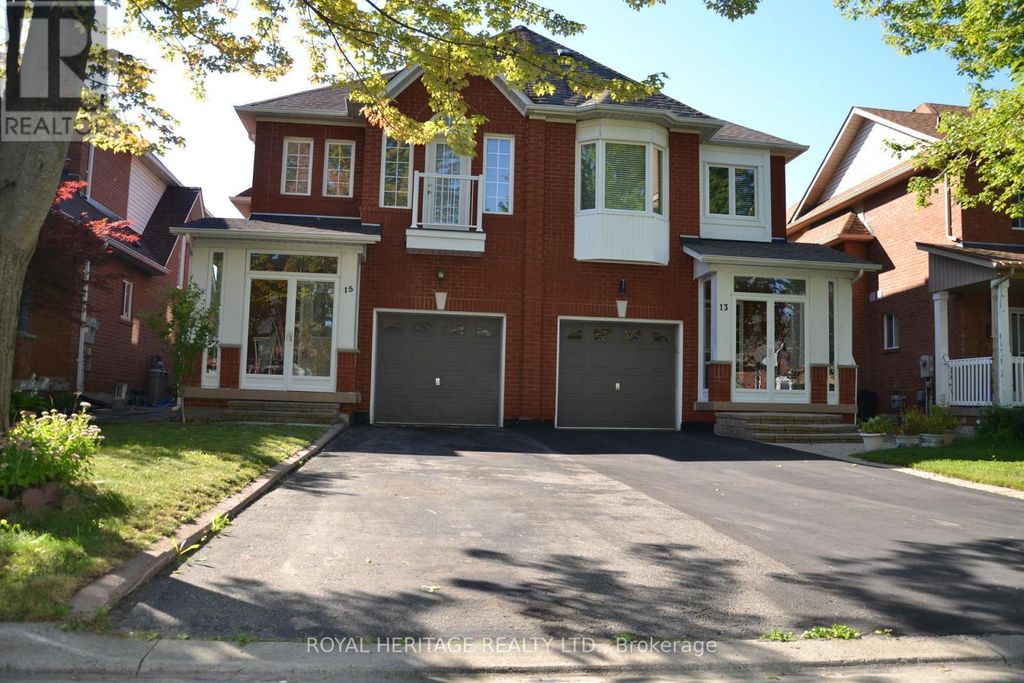 15 Boxhill Road, Markham (milliken Mills East)