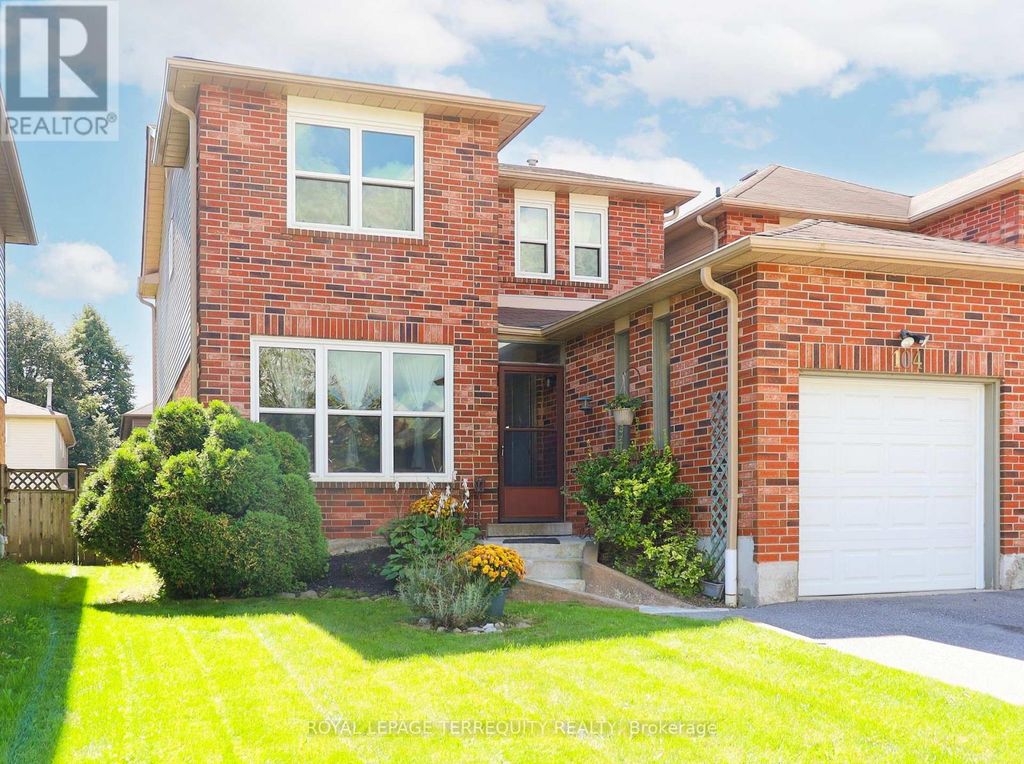 104 Gates Crescent, Ajax (south East)