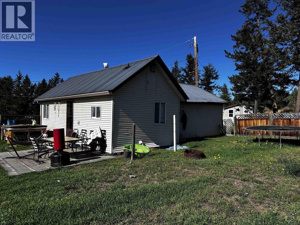 3965 Felker Street, Lac La Hache