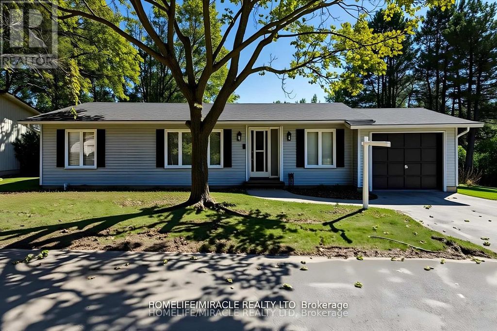 1 Tecumseth Pines Drive, New Tecumseth