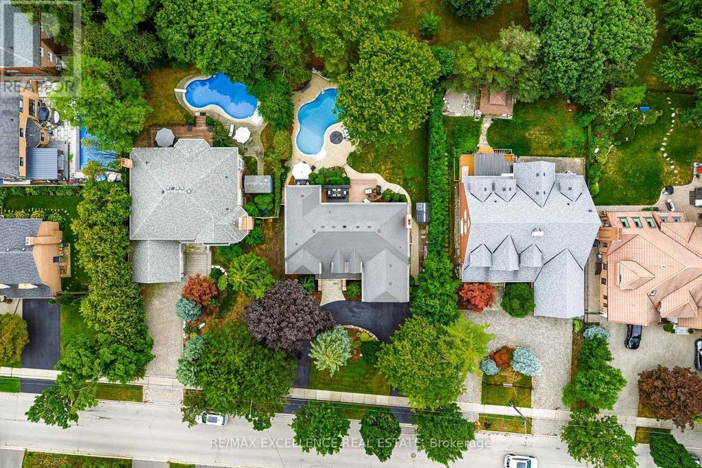 2446 Hammond Road, Mississauga (sheridan)