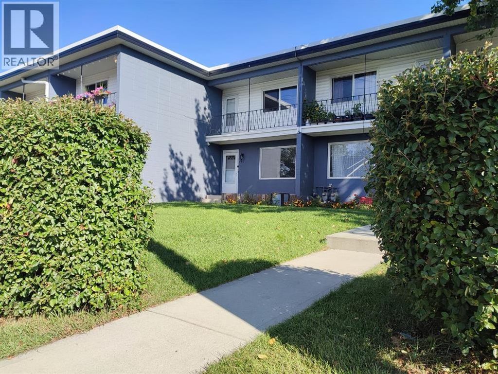 110, 2211 19 Street Ne, Calgary