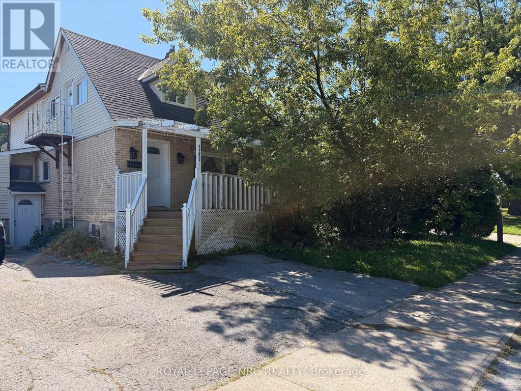 Main Level - 8200 Woodbine Street, Niagara Falls (ascot)