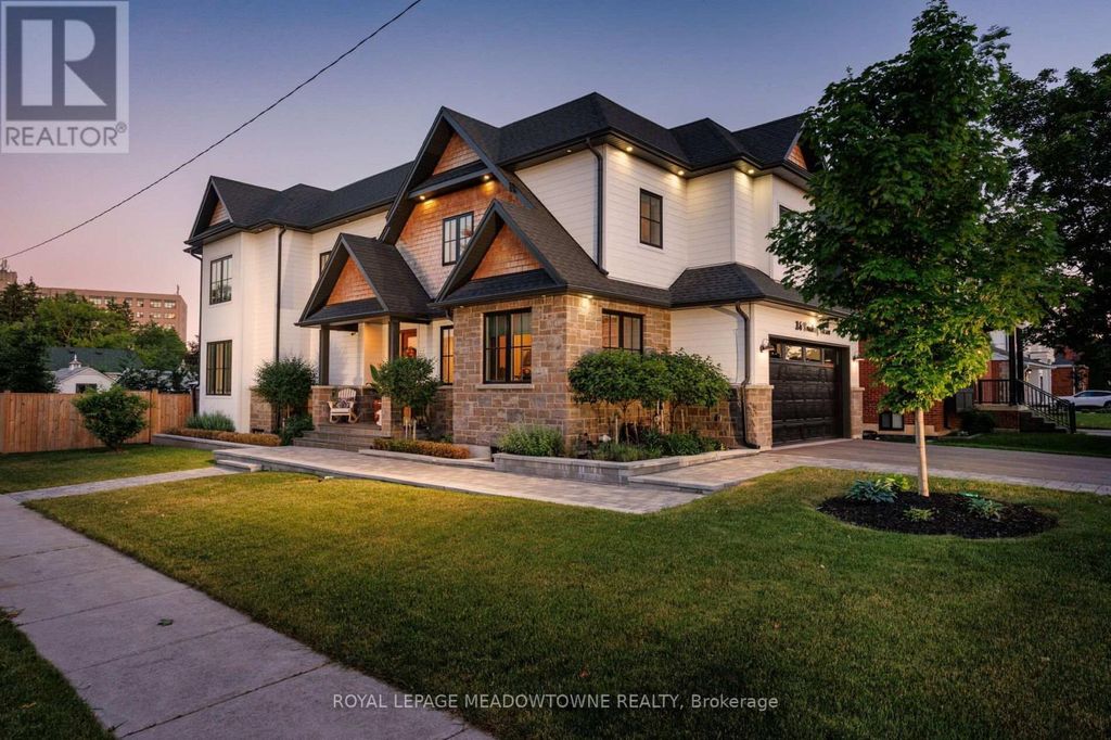 396 Broadway Avenue, Milton (om Old Milton)