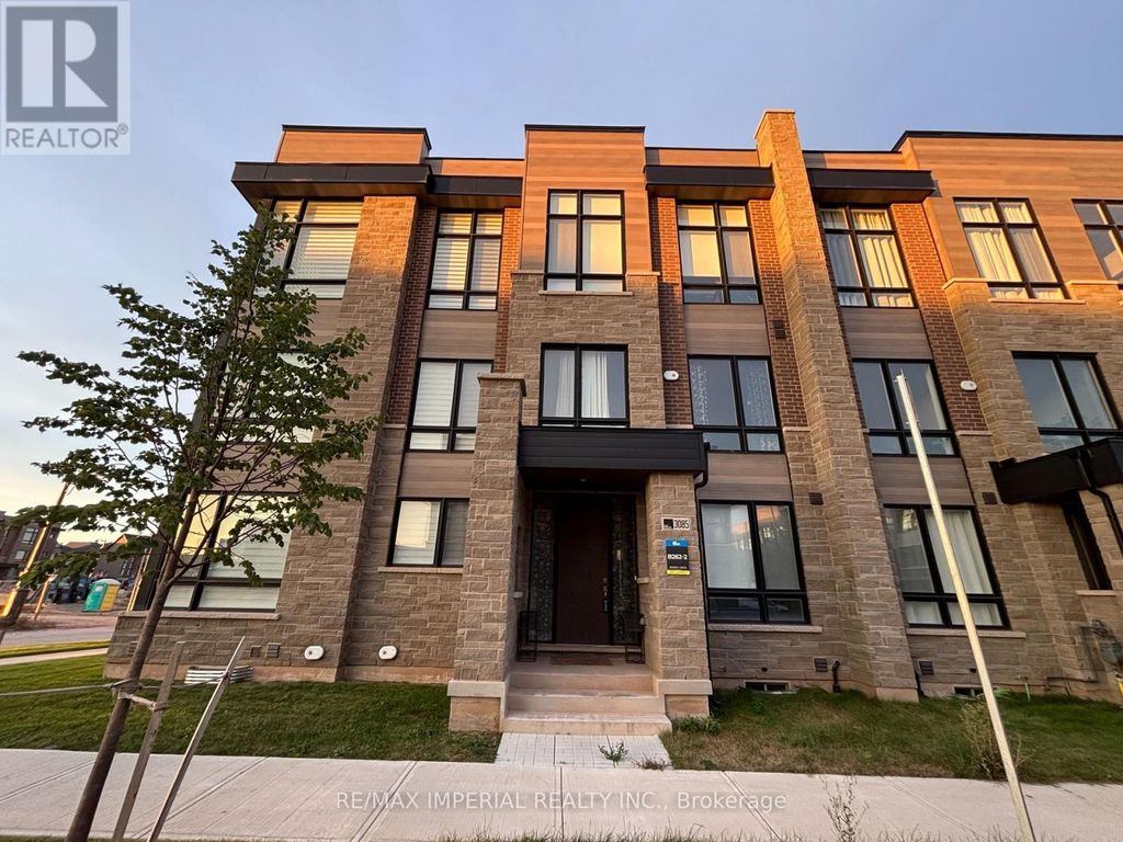 3085 Welsman Gardens, Oakville (jm Joshua Meadows)