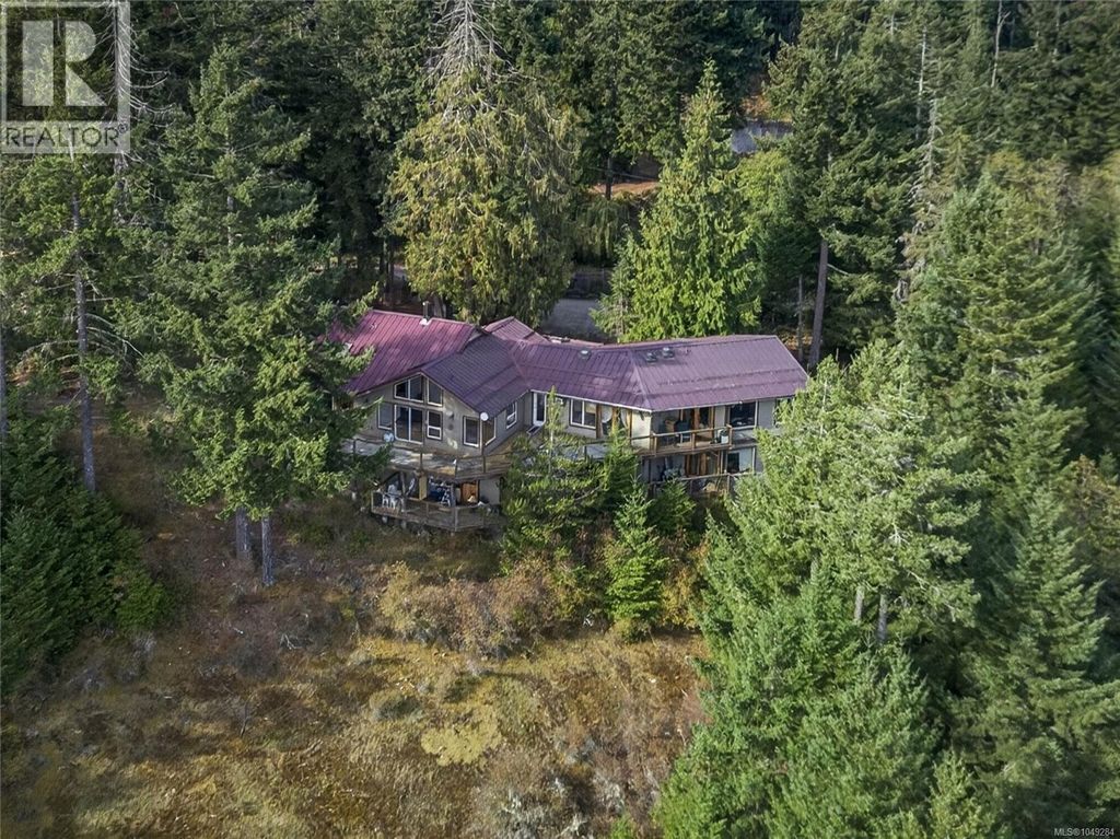 360 Wright Rd, Salt Spring
