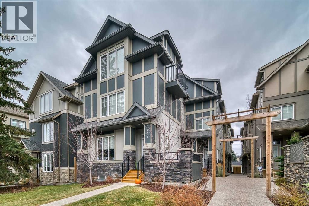 3, 2428 30 Street Sw, Calgary