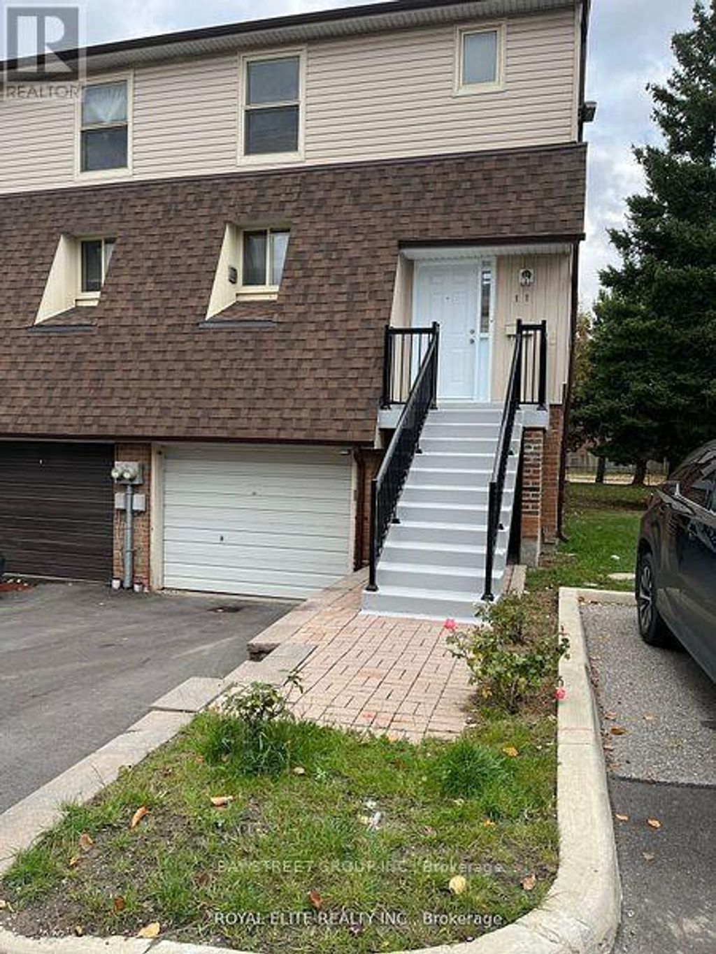 11 Yellow Birch Way, Toronto (hillcrest Village)