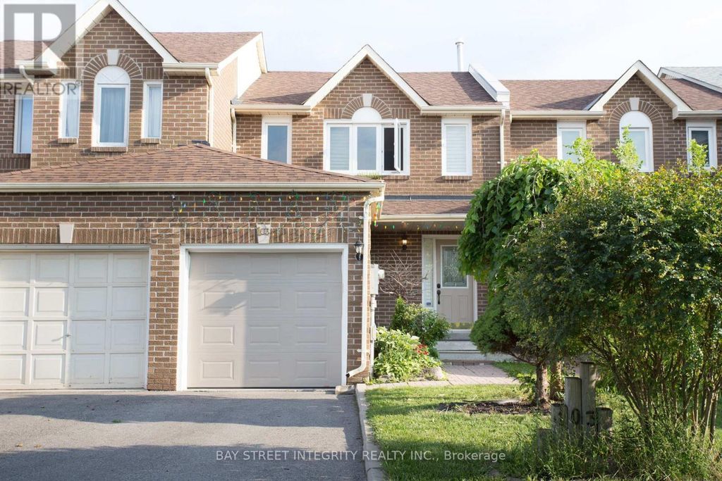 103 Rose Branch Drive, Richmond Hill (devonsleigh)