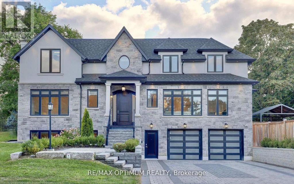 26 Pioneer Drive, Mississauga (streetsville)