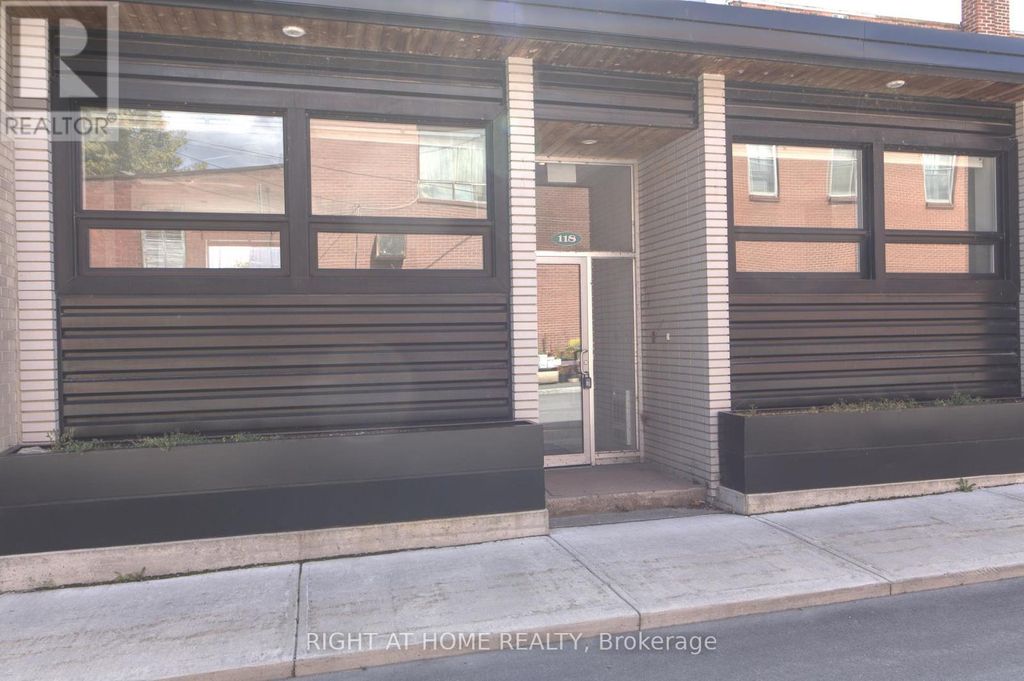 Unit #2 - 118/116 Water Street, Mississippi Mills