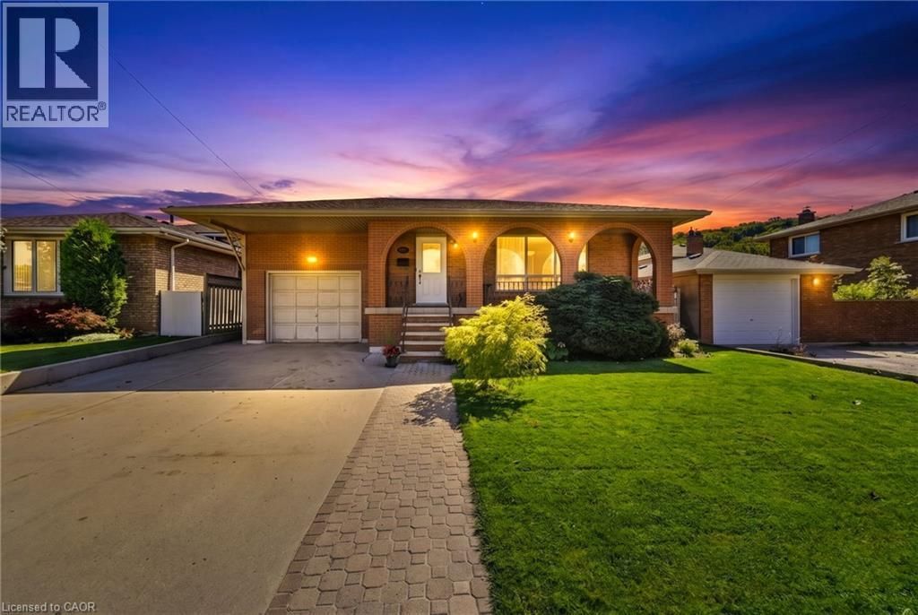 139 Glen Valley Drive, Hamilton