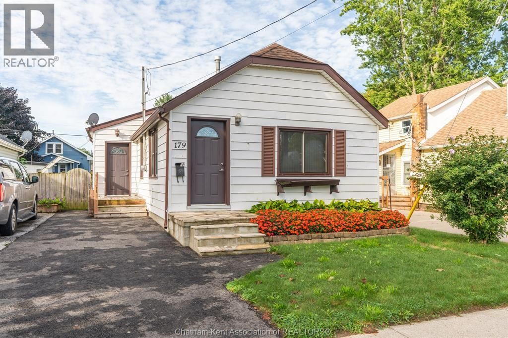 179 Sandy Street, Chatham