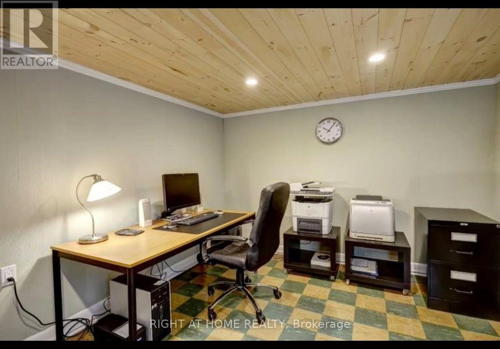 Basement - 3 Bexhill Avenue, Toronto (clairlea-Birchmount)