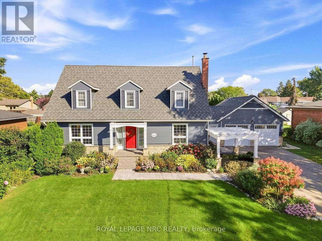 366 Book Road, Grimsby (grimsby Beach)