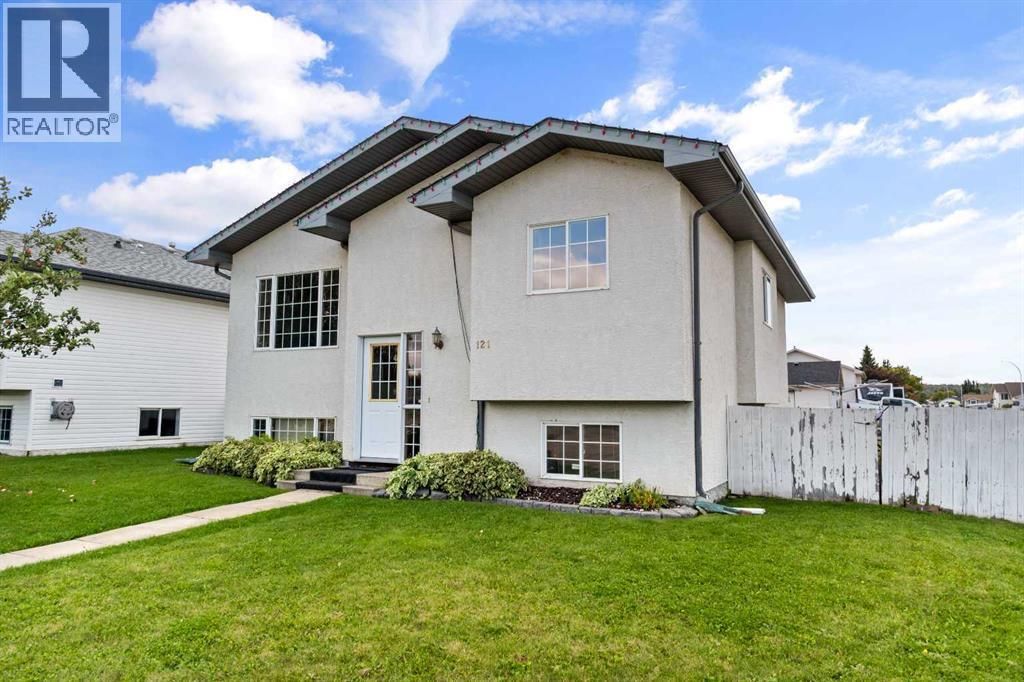 121 Mink Creek Road, Whitecourt