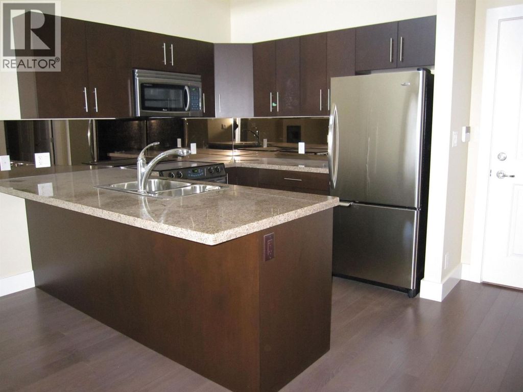 3fl 8400 Anderson Road, Richmond