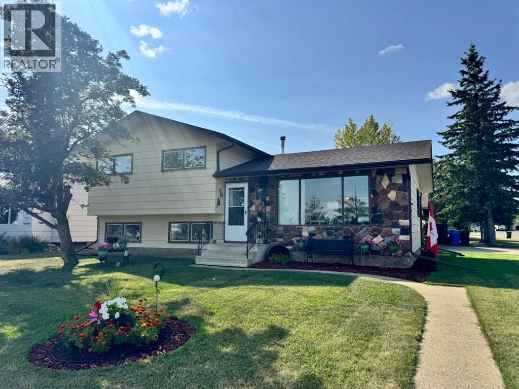 10220 117 Street, Fairview