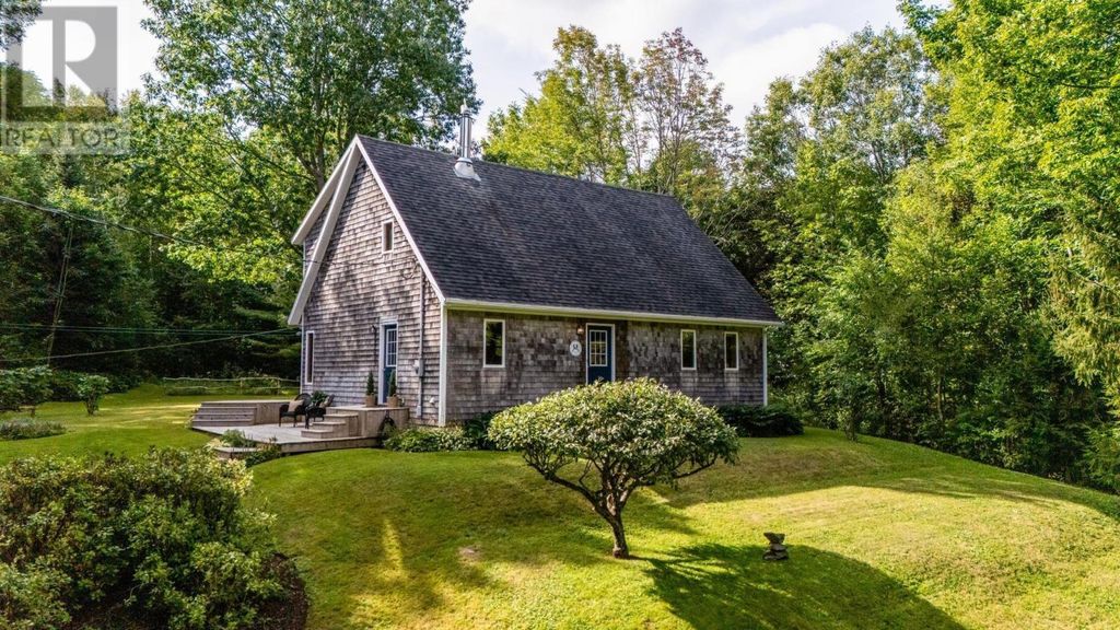 118 Slayter Road, Gaspereau