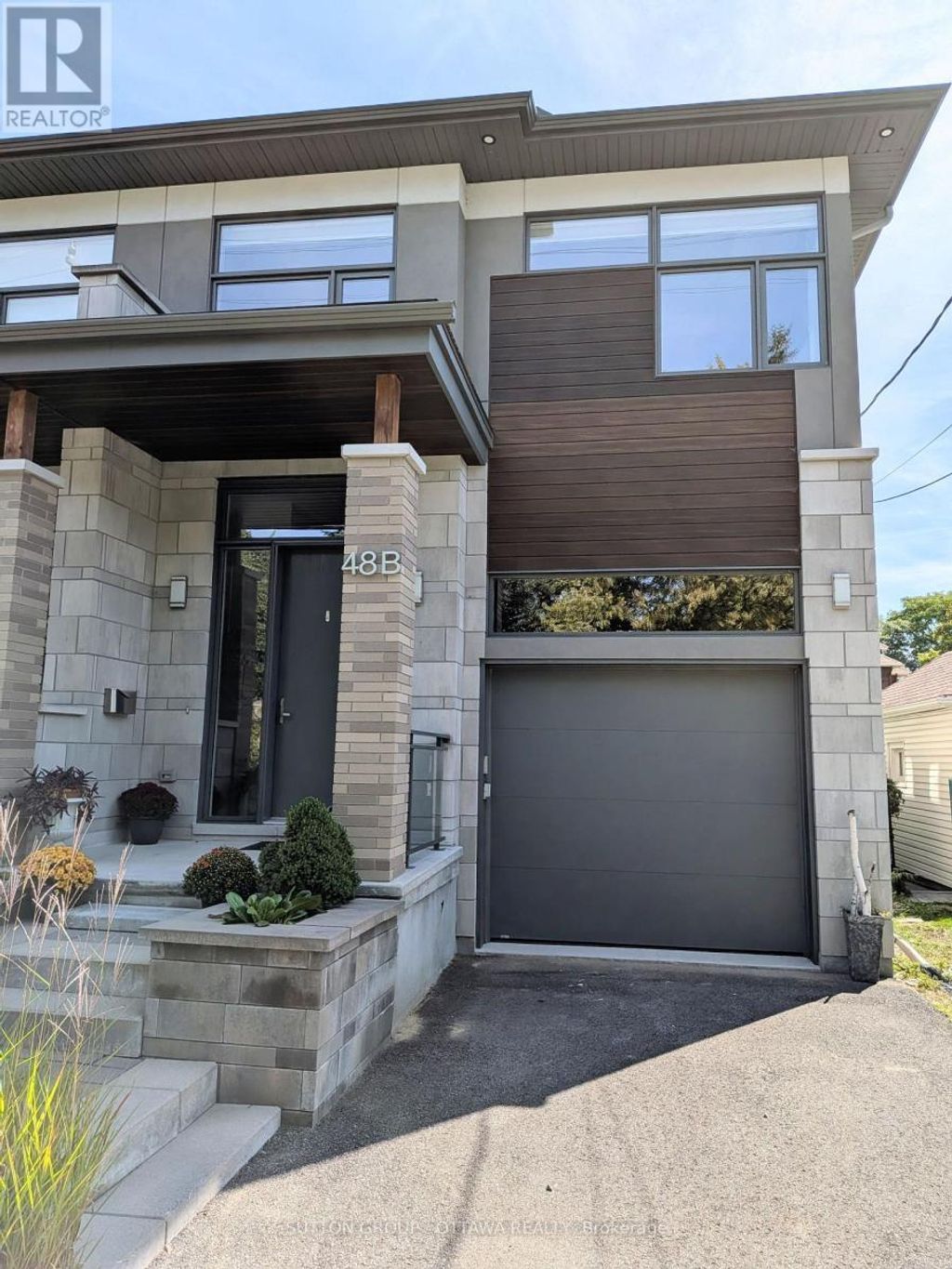 48b Byron Avenue, Ottawa