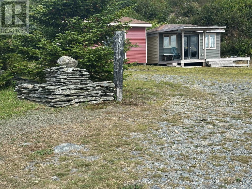6 Rock Cut Road, Flatrock , Freshwater