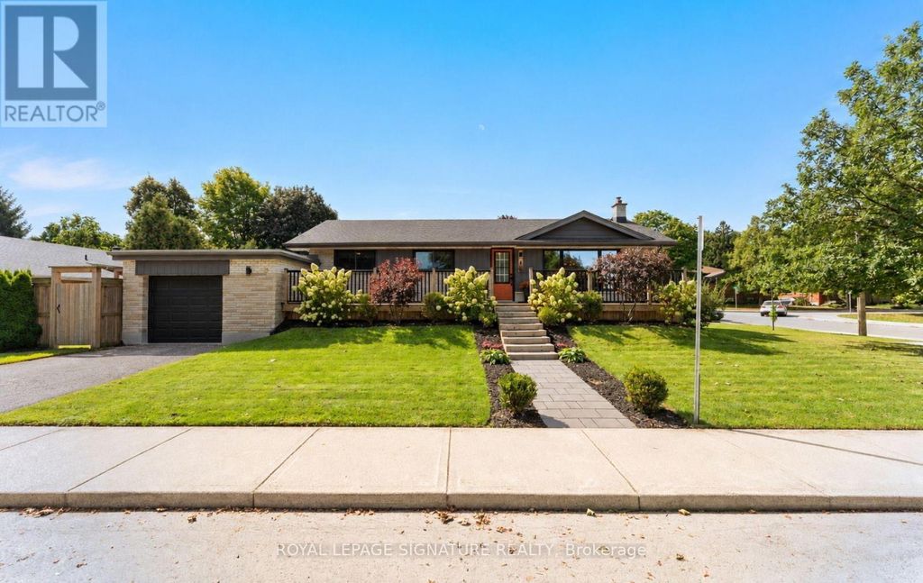 4 Algoma Crescent, Hamilton (buchanan)