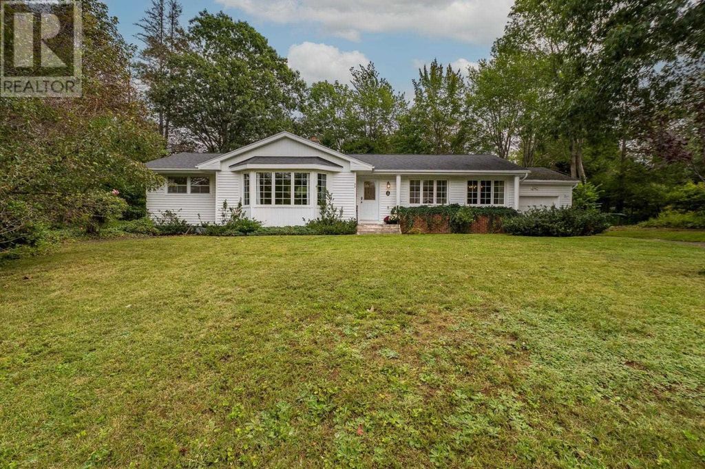 20 Fielding Avenue, Kentville