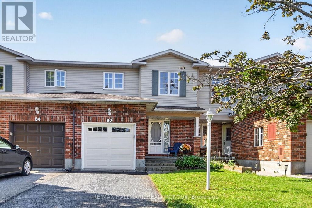 82 Whalings Circle, Ottawa