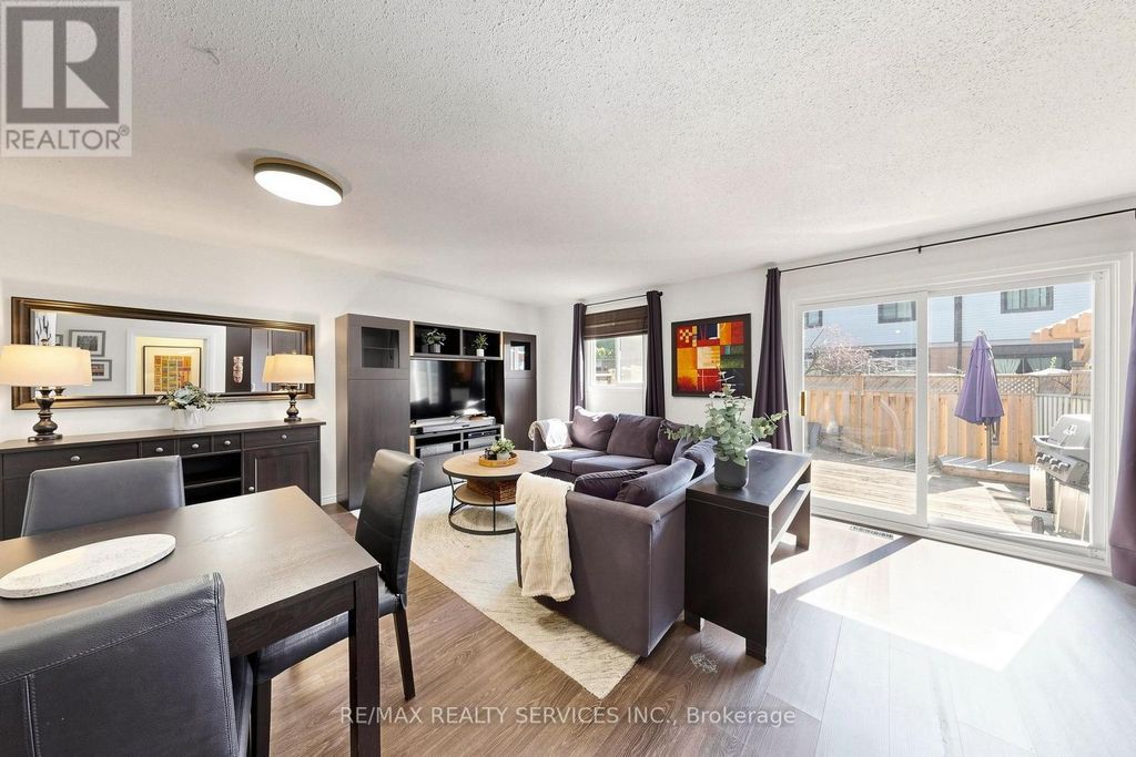 57 - 93 Hansen Road N, Brampton (madoc)