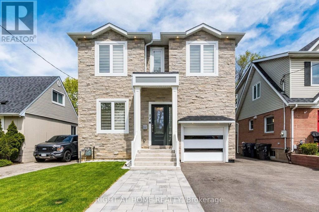 12 Thames Avenue, Toronto (alderwood)