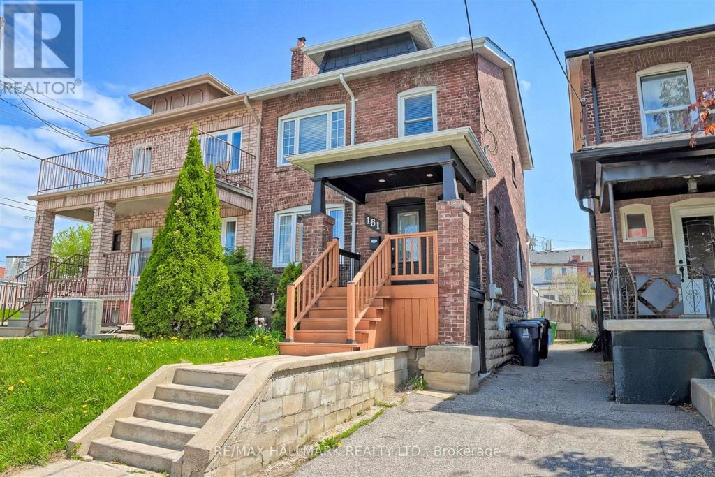 161 Sellers Avenue, Toronto (caledonia-Fairbank)