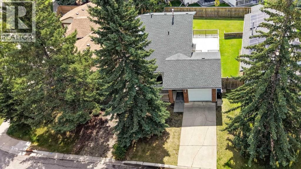 367 Woodridge Place Sw, Calgary