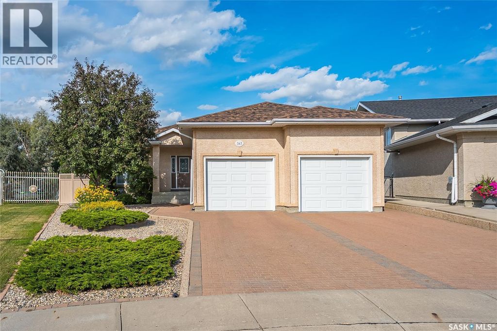 163 Blackburn Crescent, Saskatoon