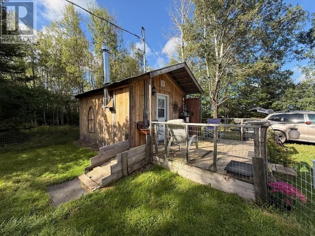 239 Rhines Road, East Gore