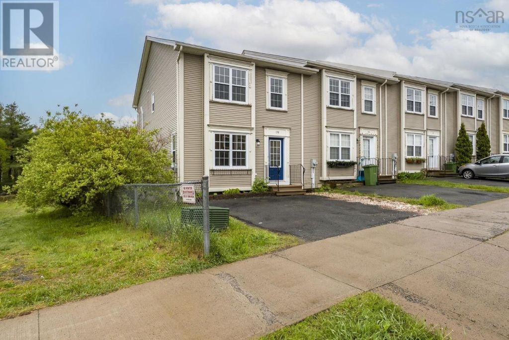 138 Transom Drive, Halifax