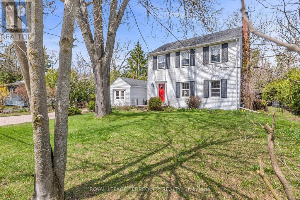 155 Centre Street W, Richmond Hill (mill Pond)