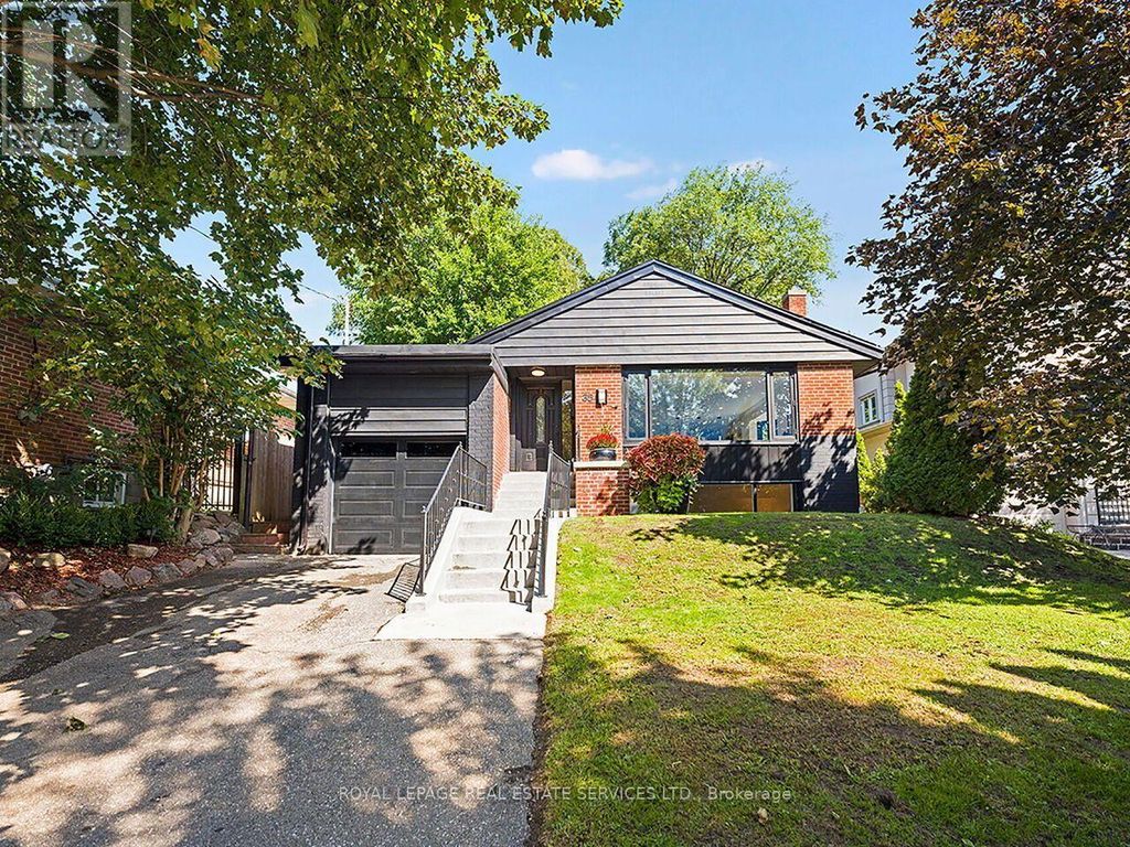 35 Fernalroy Boulevard, Toronto (stonegate-Queensway)
