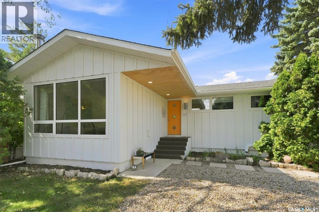 22 Brown Crescent, Saskatoon