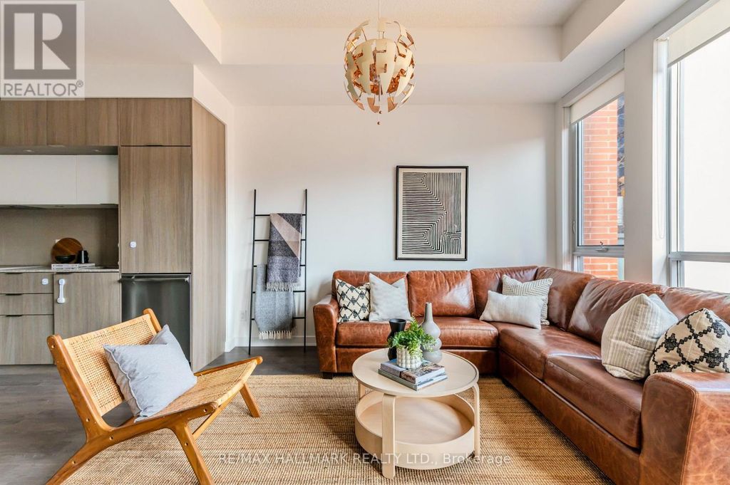 126 St David Street, Toronto (regent Park)