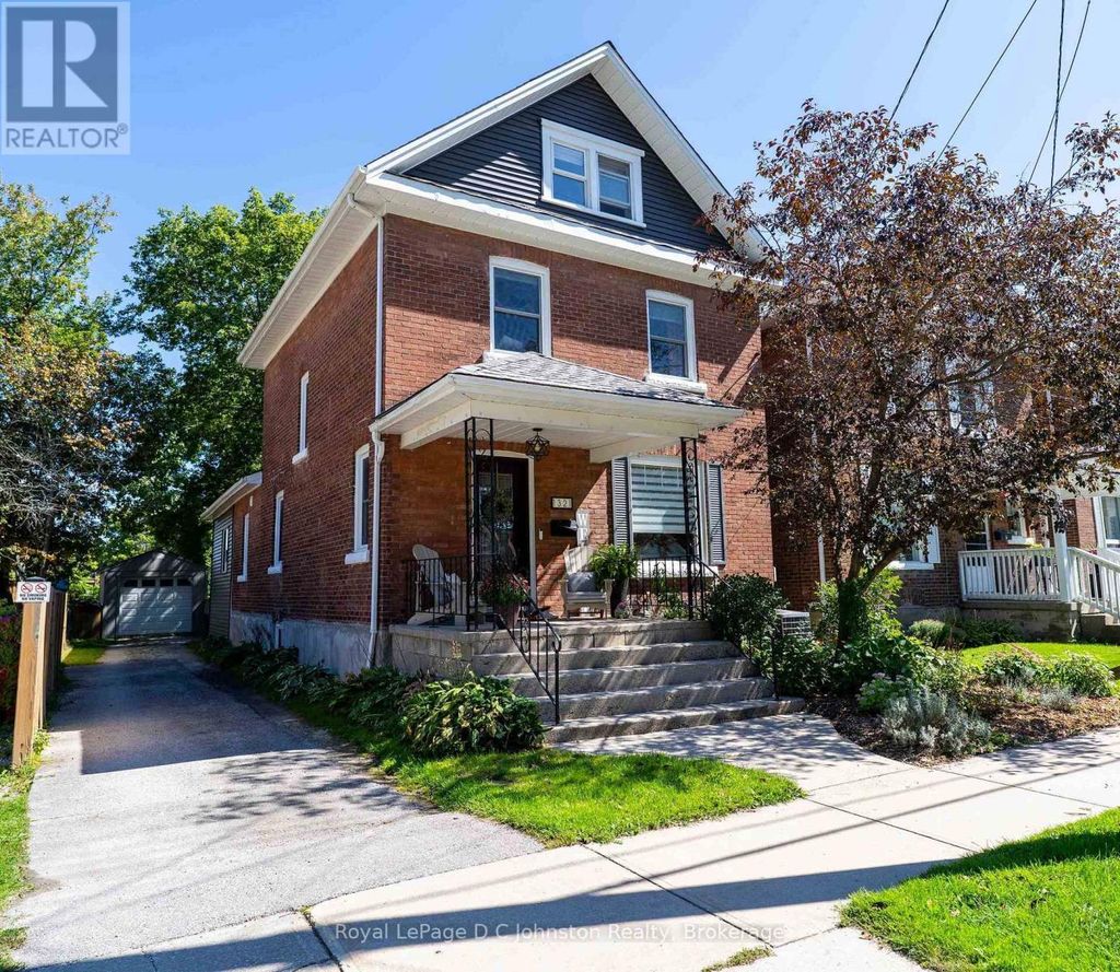 1321 4th Avenue W, Owen Sound