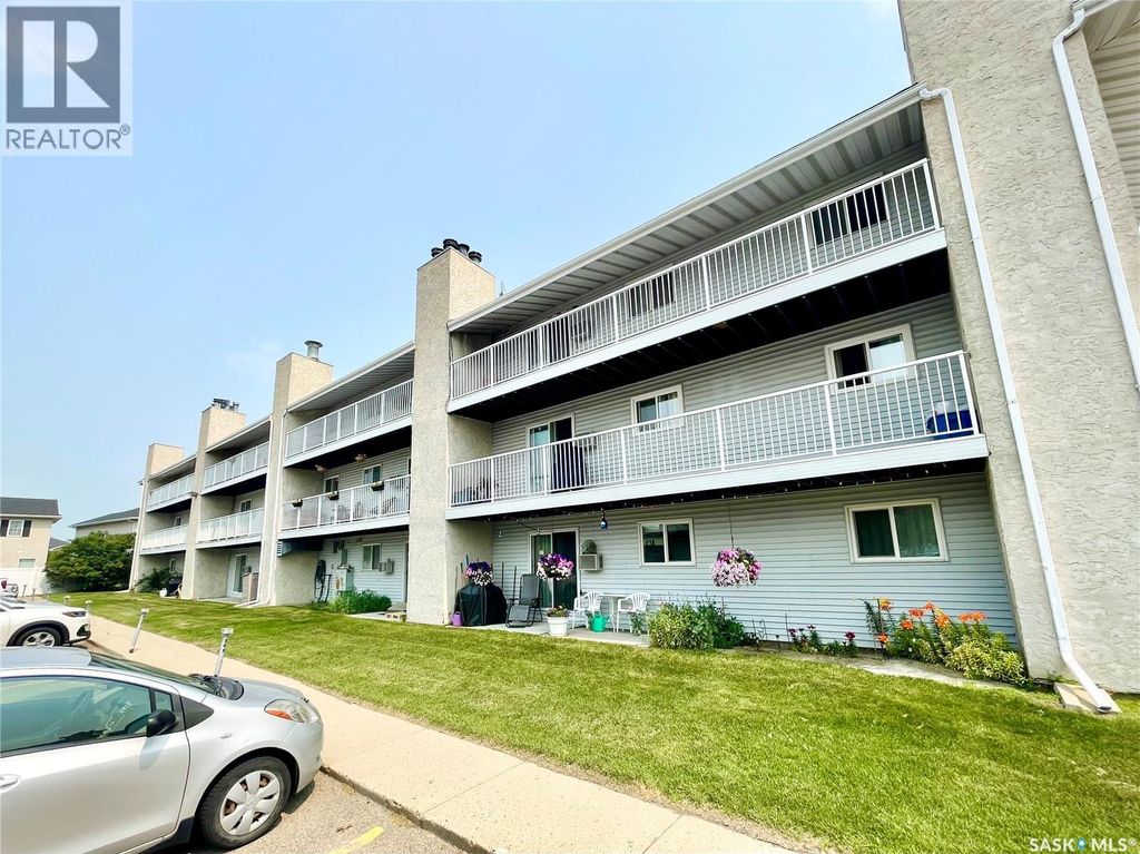 505 2406 Heseltine Road, Regina