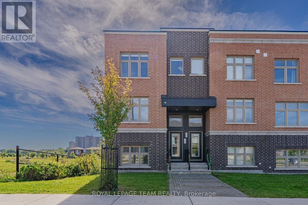 1466 Hemlock Road, Ottawa