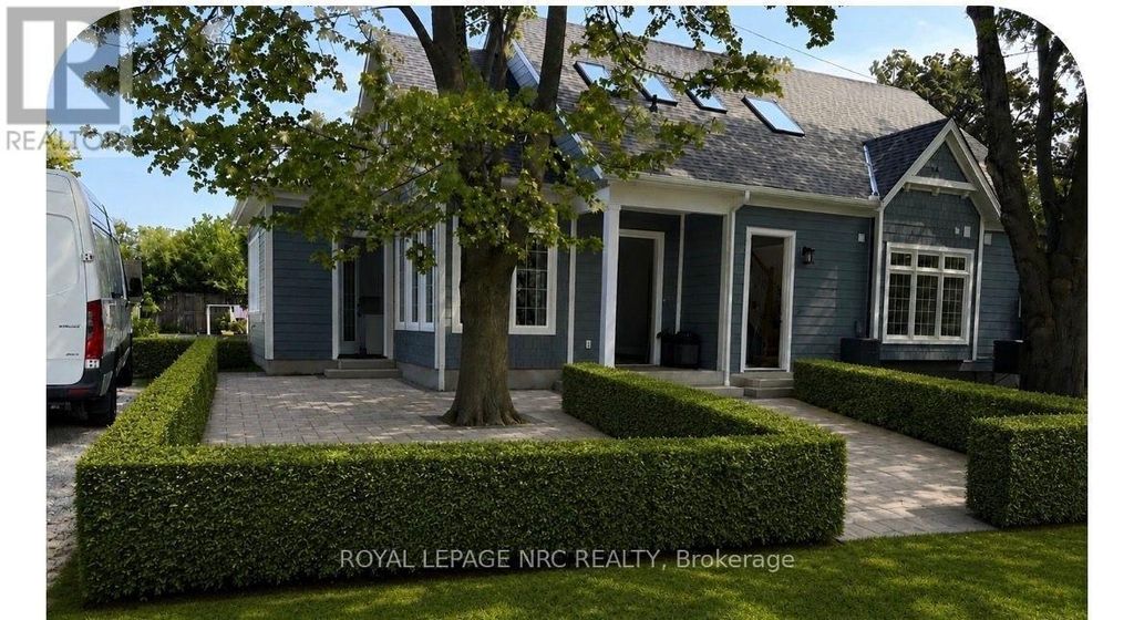 105 Delater Street, Niagara-On-The-Lake (town)