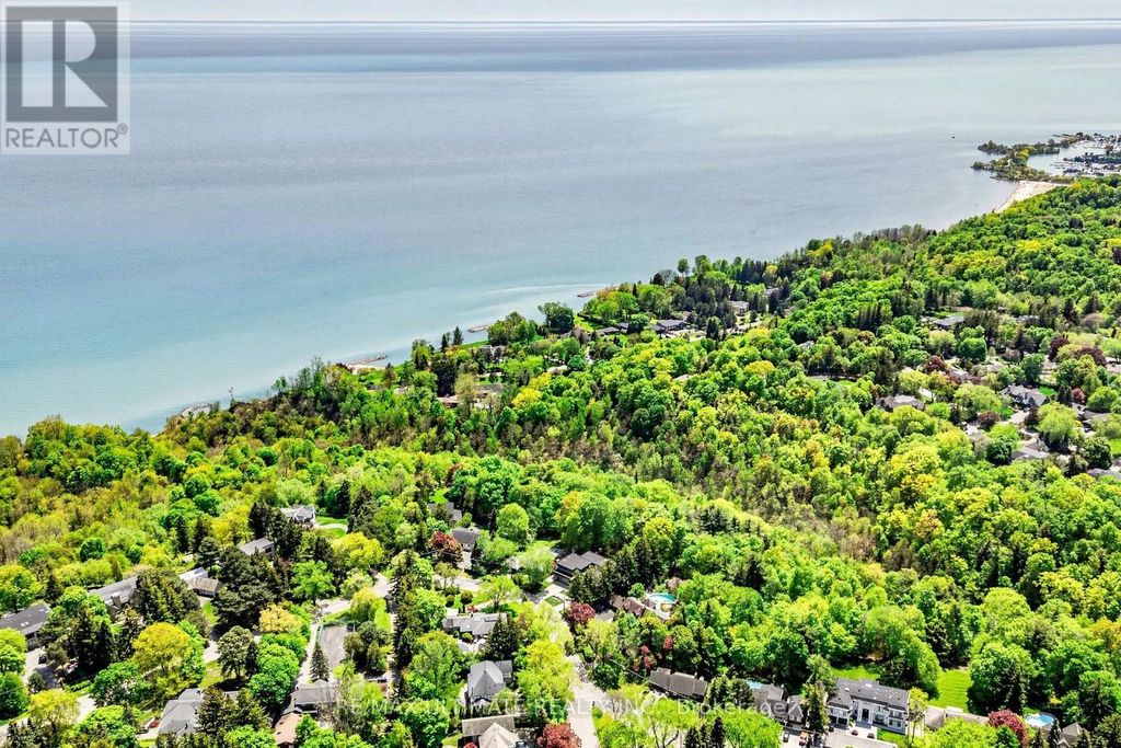 25 Bellehaven Crescent, Toronto (scarborough Village)