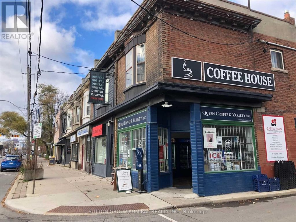1572 Queen Street E, Toronto (greenwood-Coxwell)