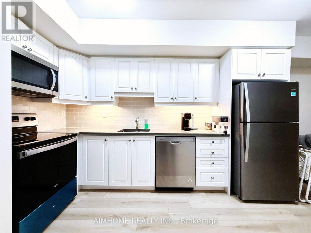 2203 - 58 Elizabeth Street S, Richmond Hill (mill Pond)