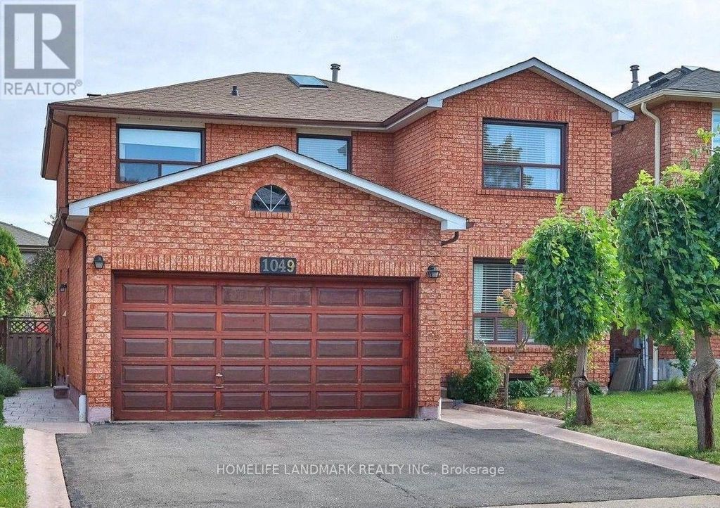 1049 Wetherby Lane E, Mississauga (rathwood)