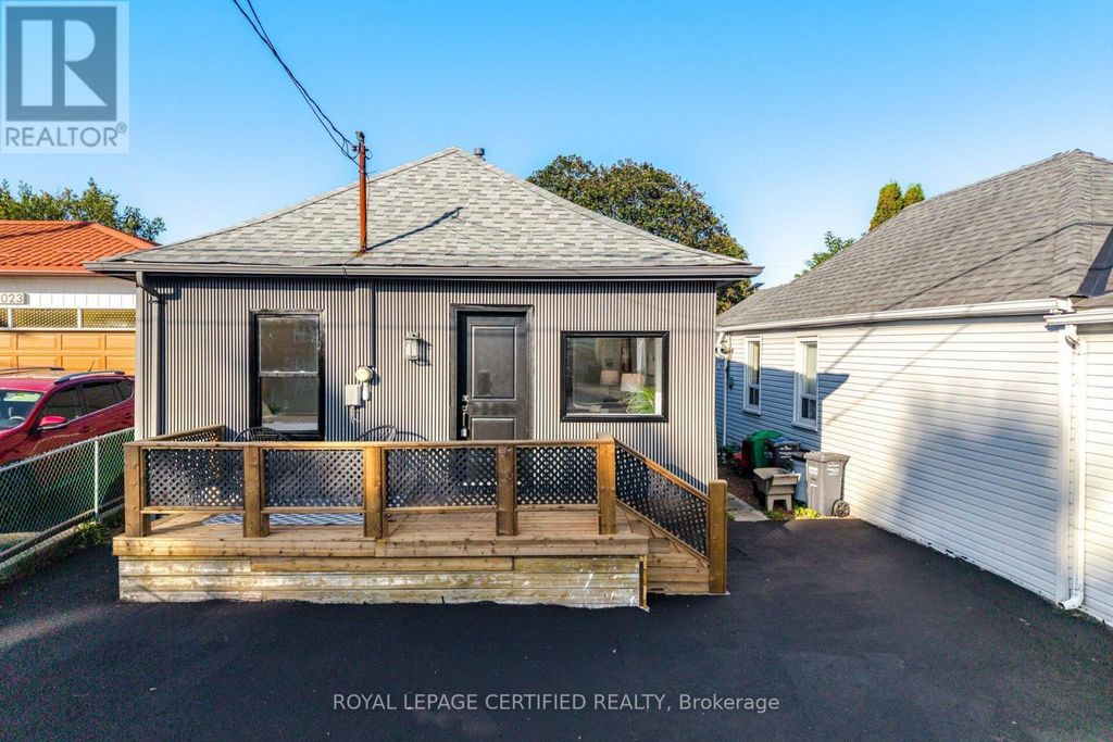 1019 Ogden Avenue, Mississauga (lakeview)